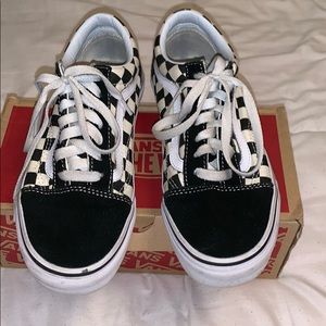 Checkered board VANS - old skool style